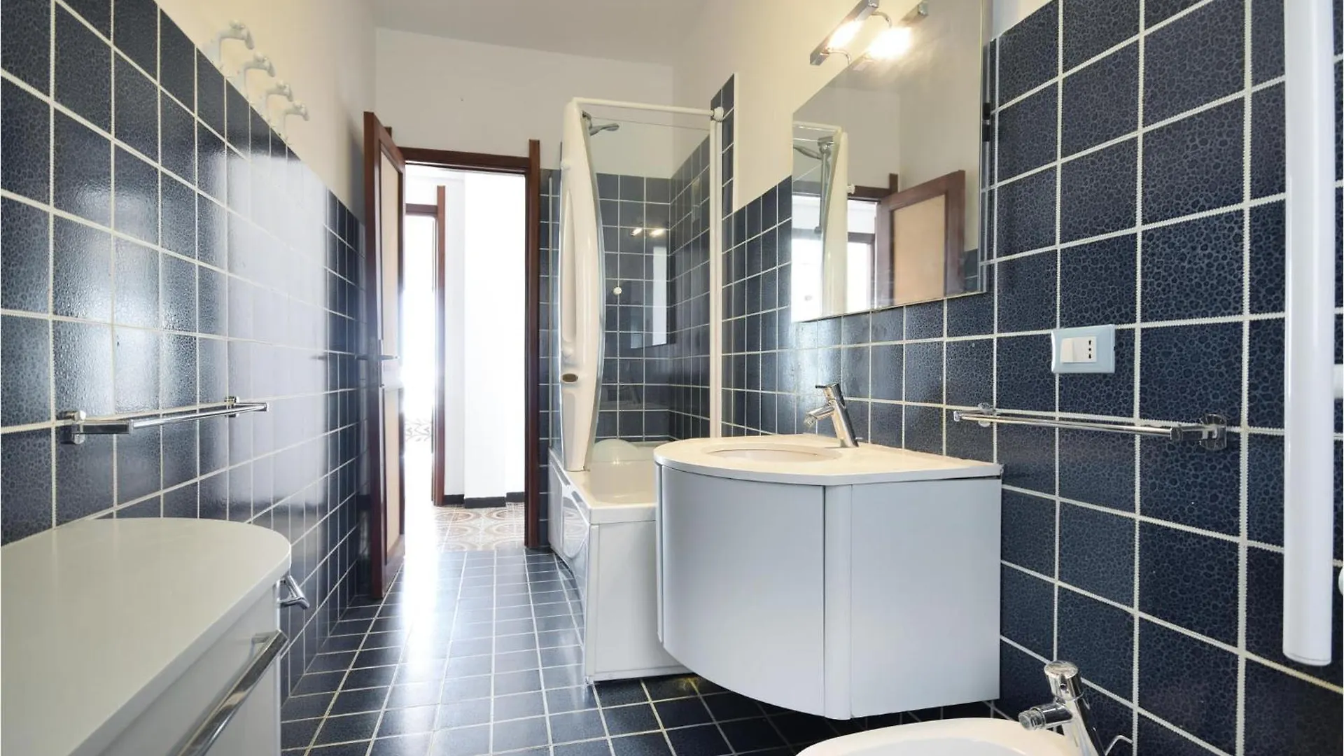 Amazing Apartment In Recco With Kitchen