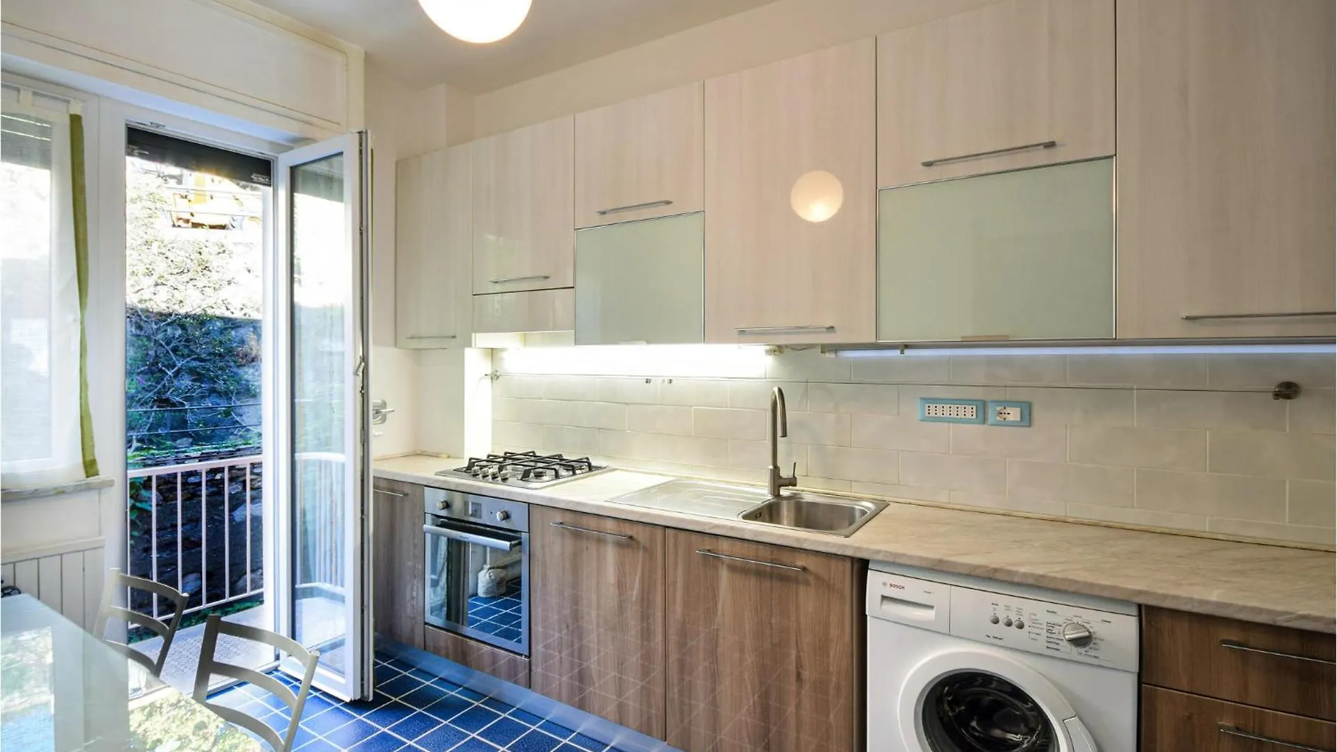 Amazing Apartment In Recco With Kitchen